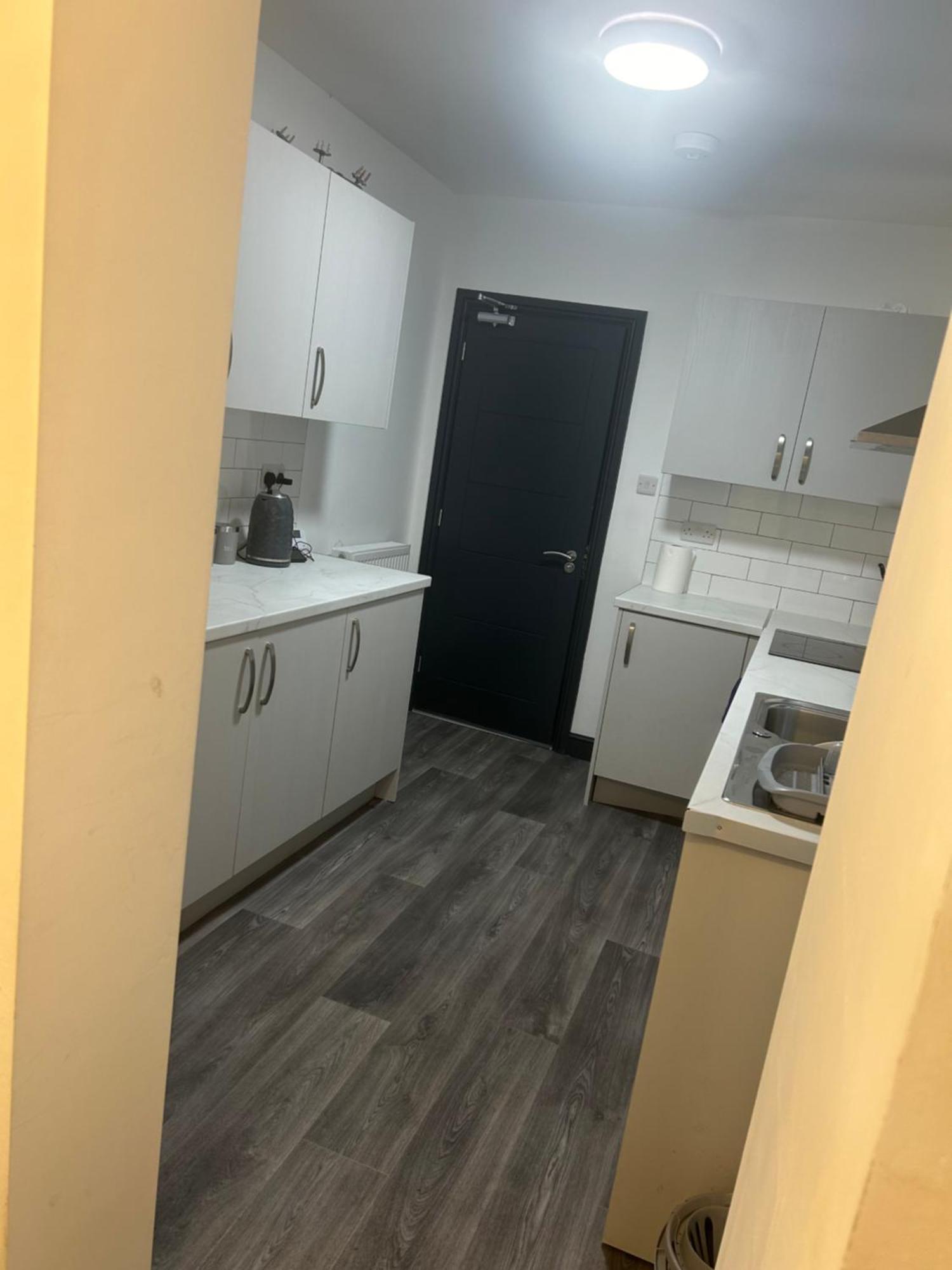 Tammys Lodge Stoke-on-Trent Екстериор снимка