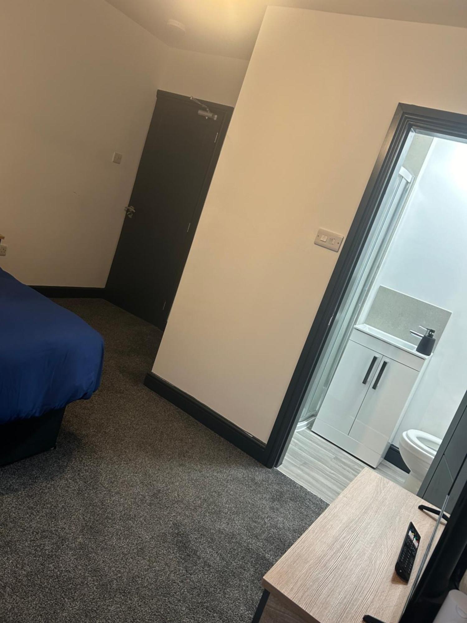 Tammys Lodge Stoke-on-Trent Екстериор снимка