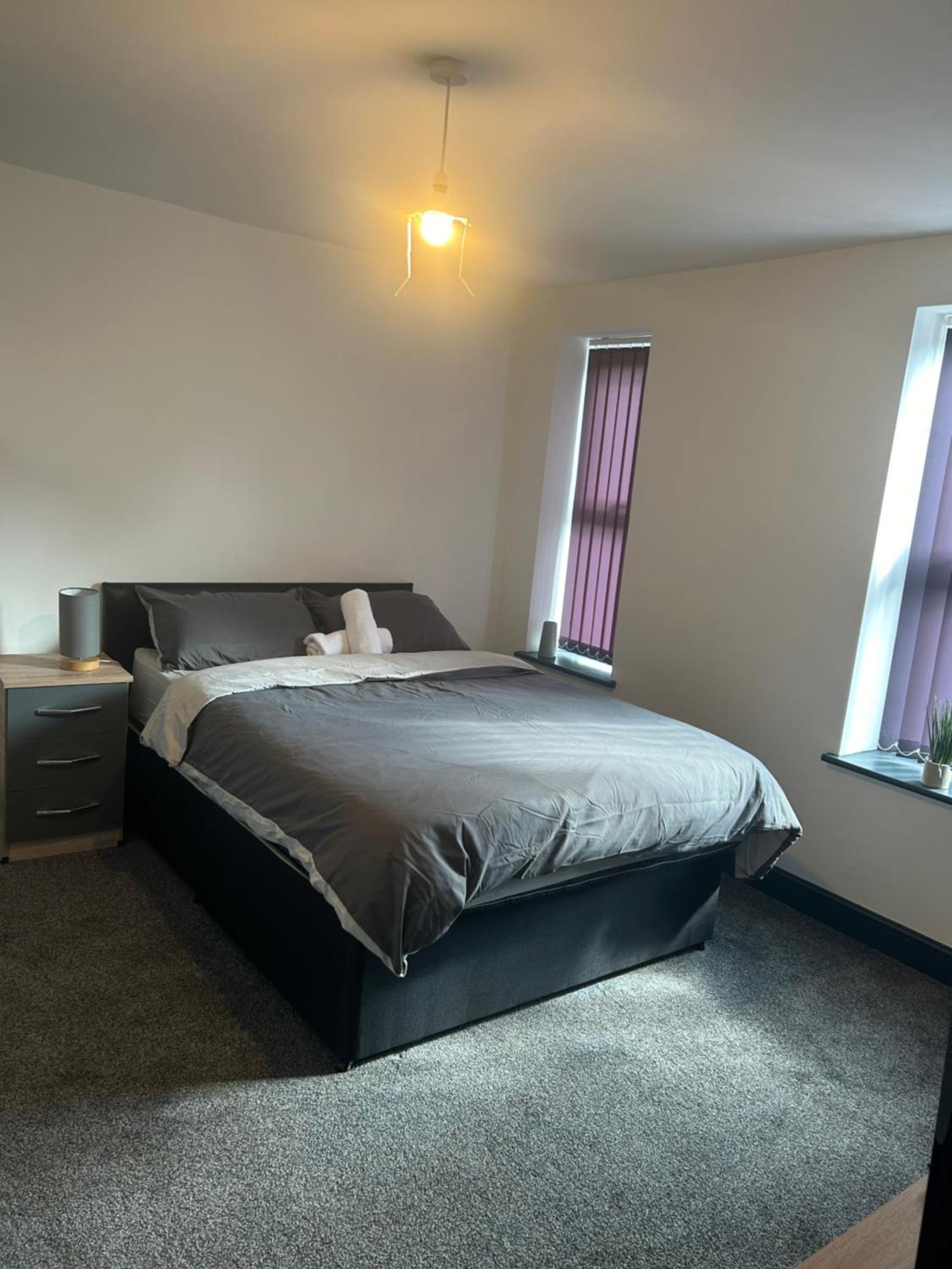Tammys Lodge Stoke-on-Trent Екстериор снимка